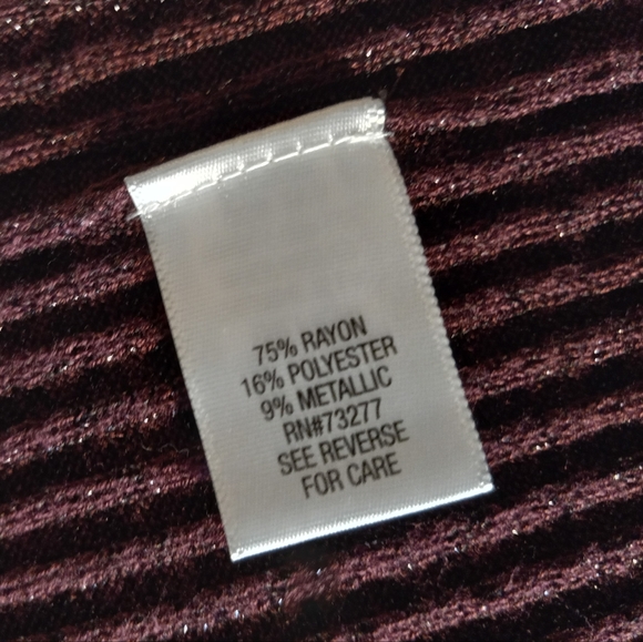 Metallic Burgundy Sweater Duster - Picture 5 of 6